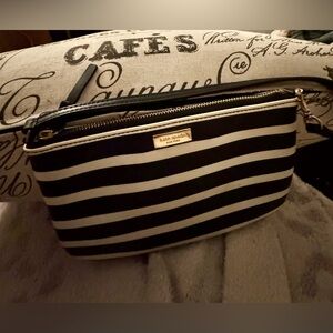 Kate Spade Leather Wristlet NWOT